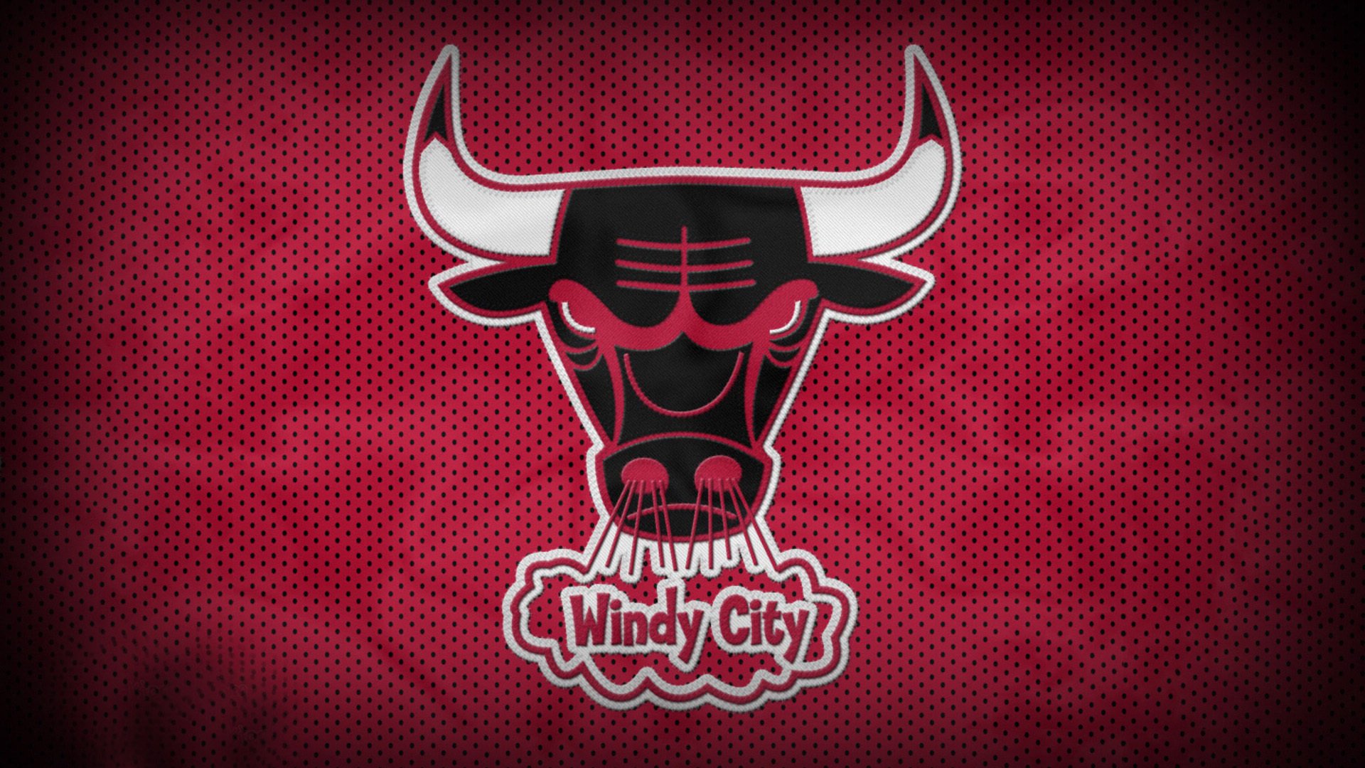 F1年度争冠之夜，班凯罗带队取胜，当赛道与球场共享同一片星空