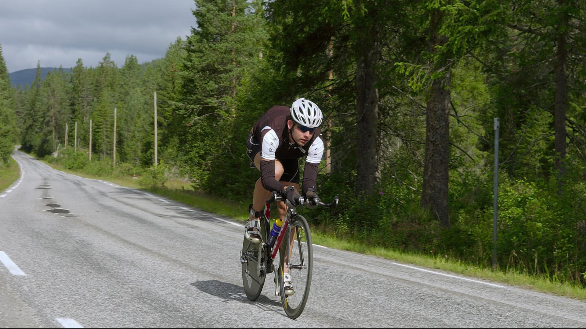 莫德里奇，当德国战车碾过多特蒙德，一位37岁的大师如何定义关键
